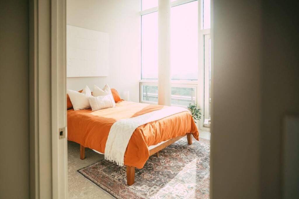 New - Luxury 2Br Penthouse Apt In Central Halifax Exteriér fotografie